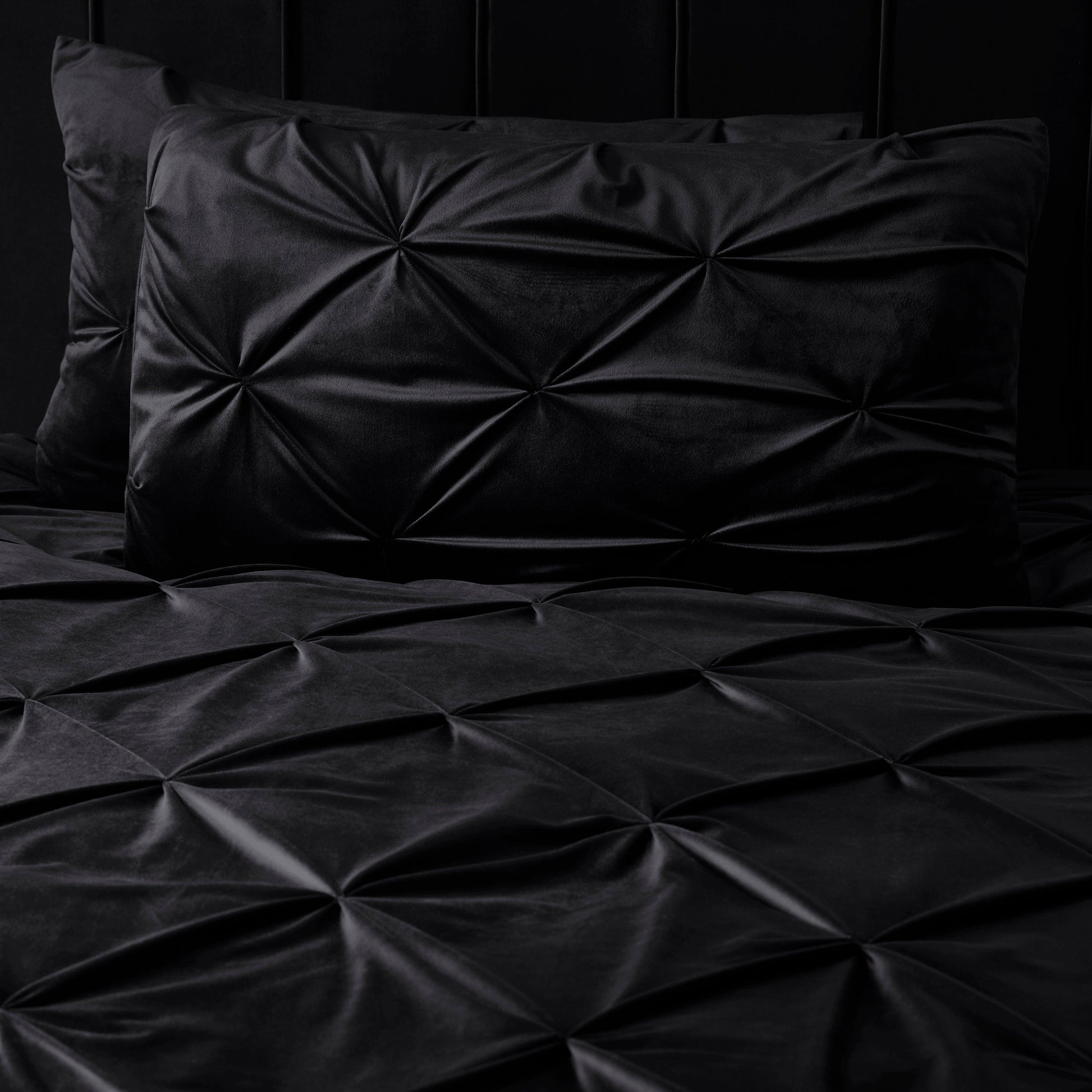 Velvet Pintuck Duvet Cover Set - Black - Bedding Park