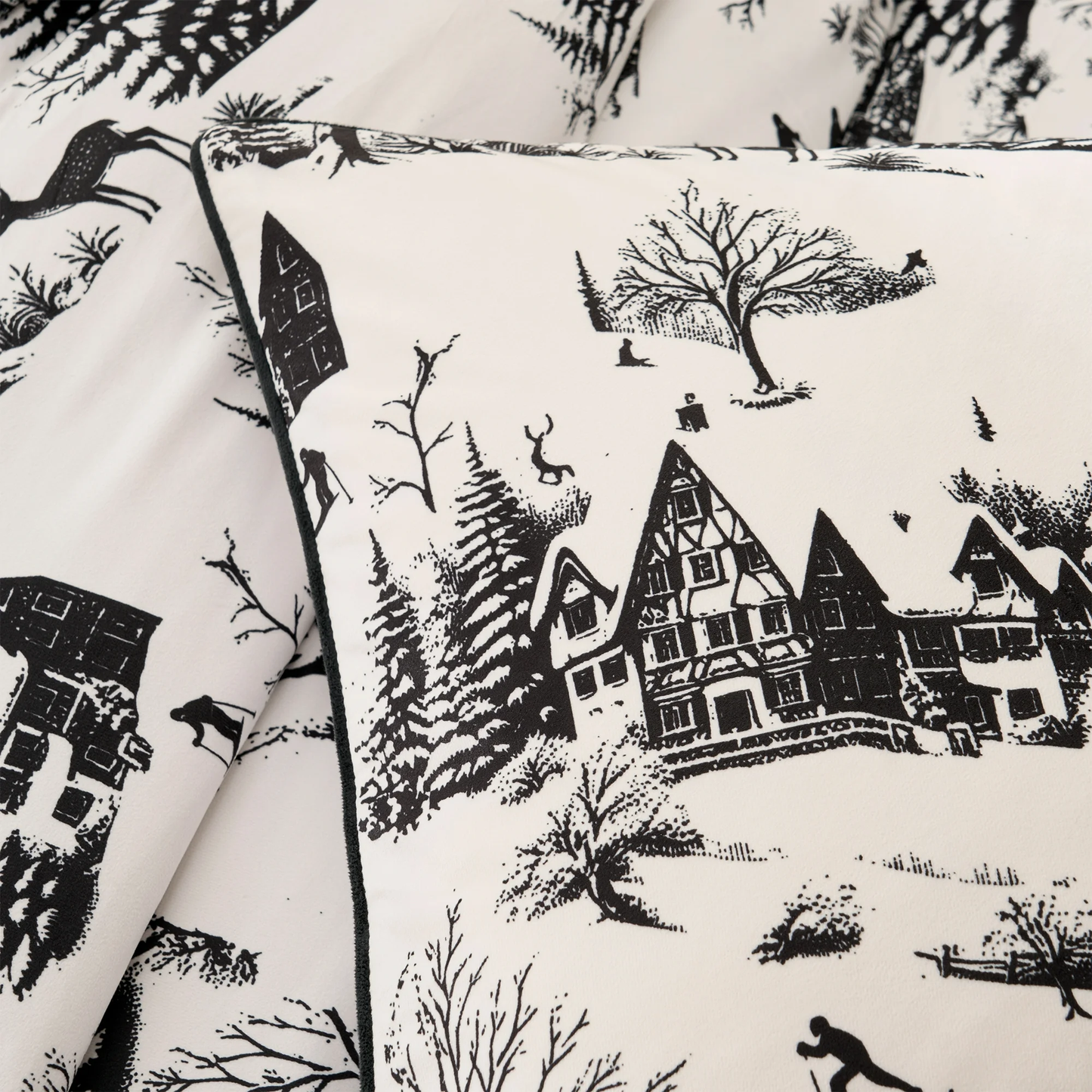 Comforter Set - Aurora Black