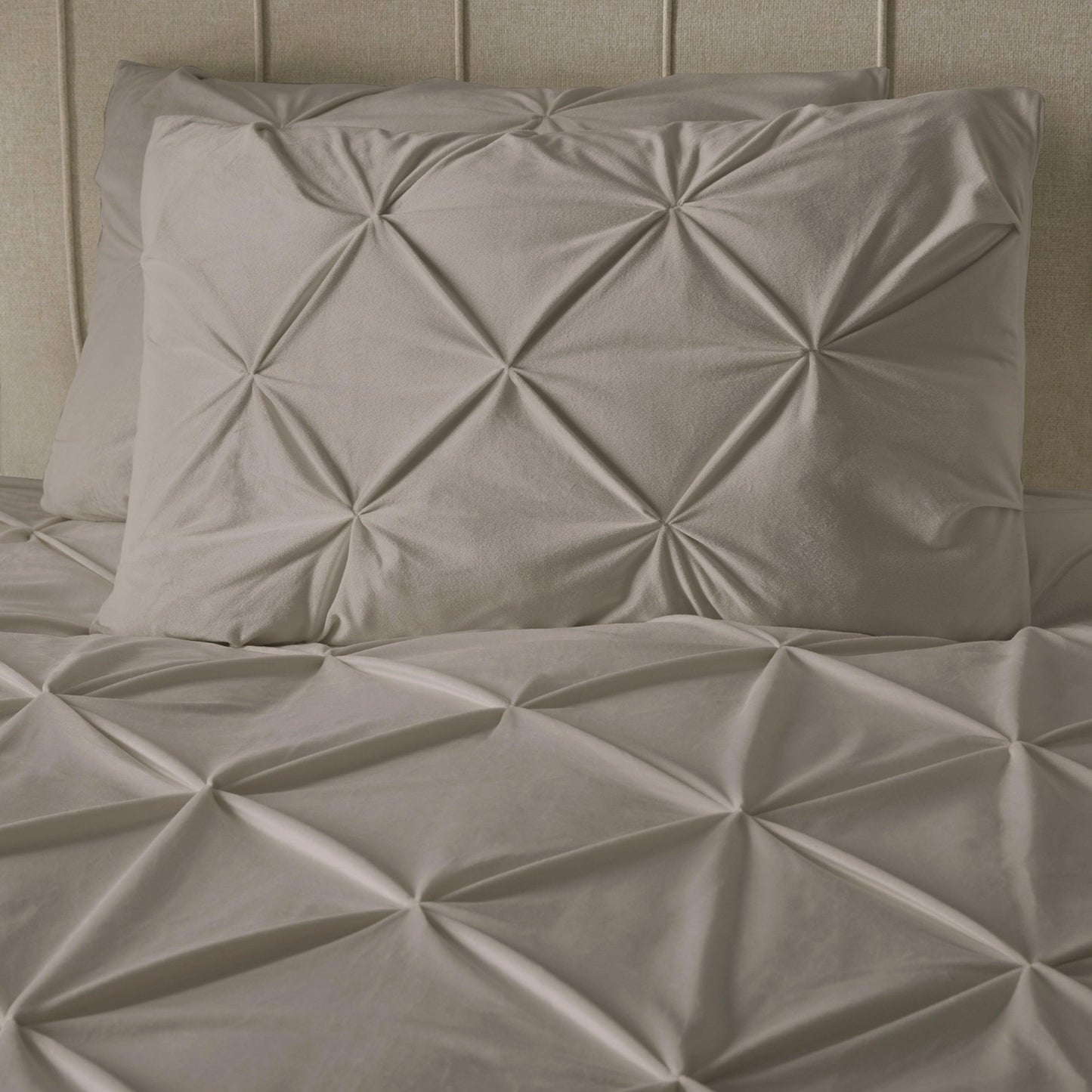 Velvet Pintuck Duvet Cover Set - Linen - Bedding Park